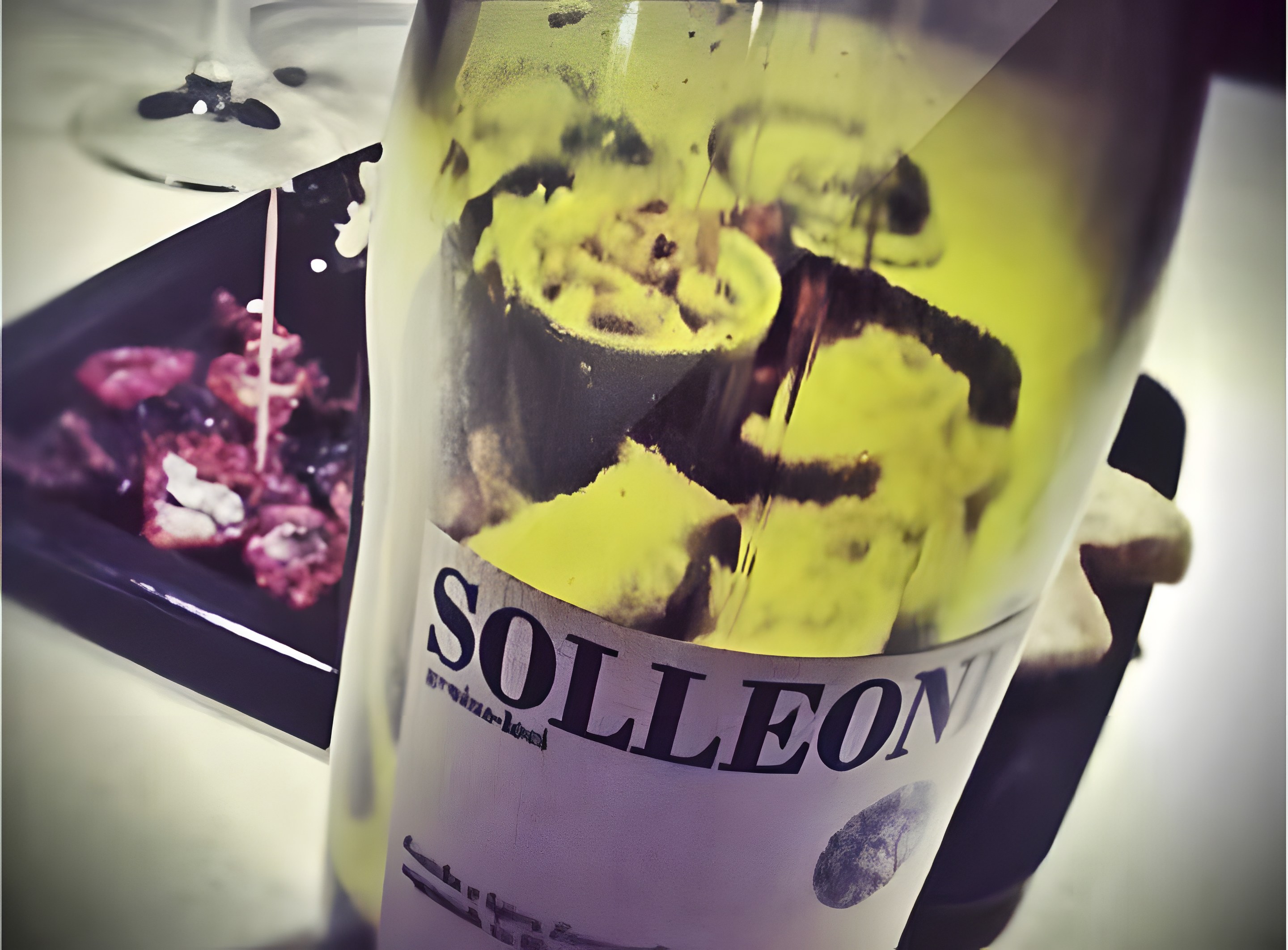 读作Solleone，饮出激情
