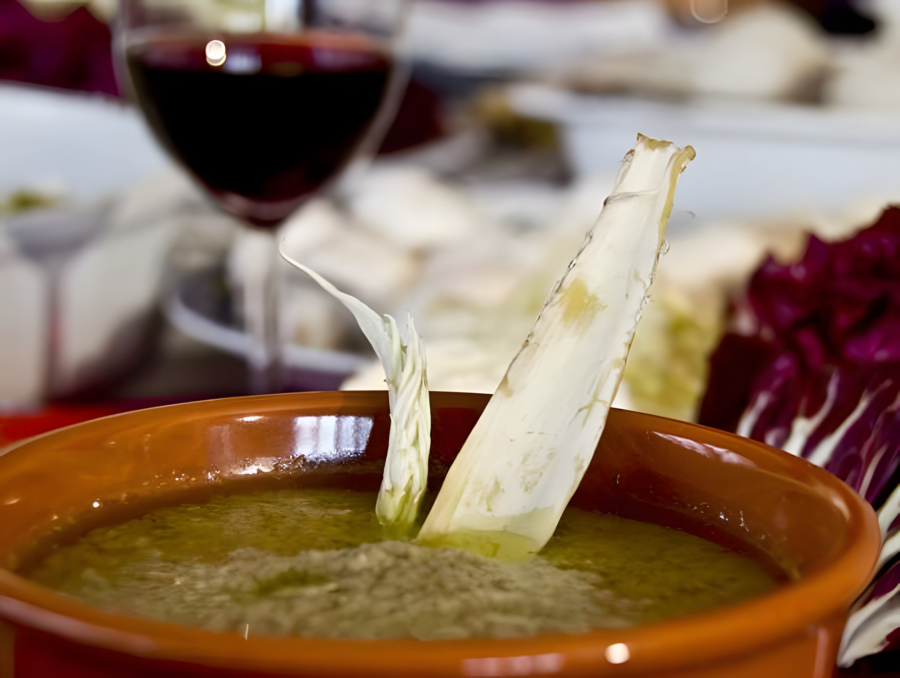 Bagna Cauda e Barbera, sapori inimitabili